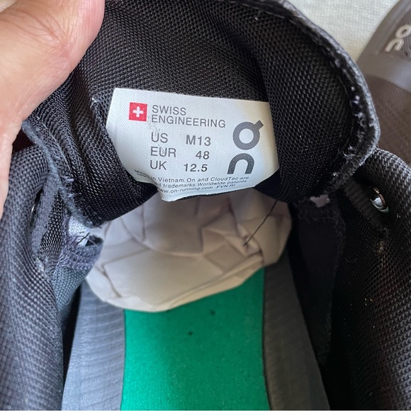 On Cloud Running Cloundflow Rock Men's Shoes - Picture 8 of 11